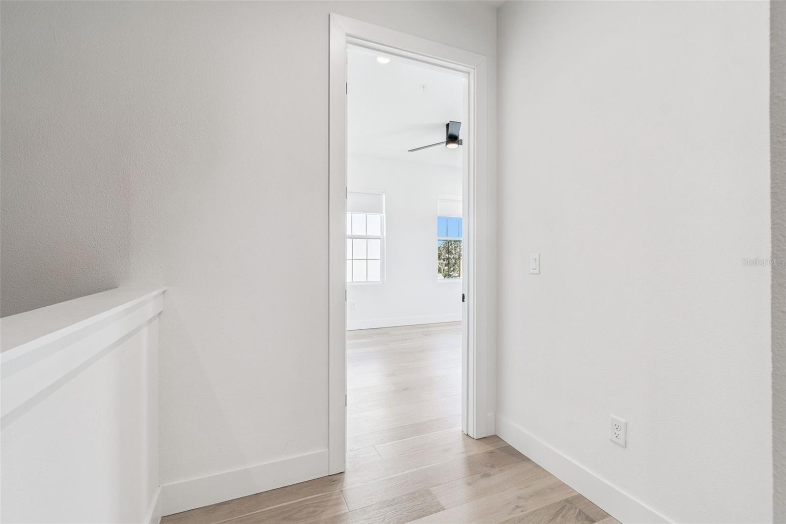 Image 47 of 57 For 2724 5th Avenue S