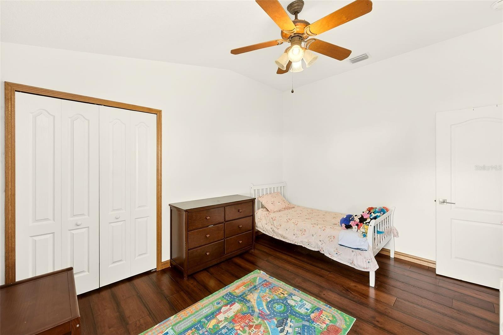 Image 32 of 52 For 2927 Hickory Grove Drive