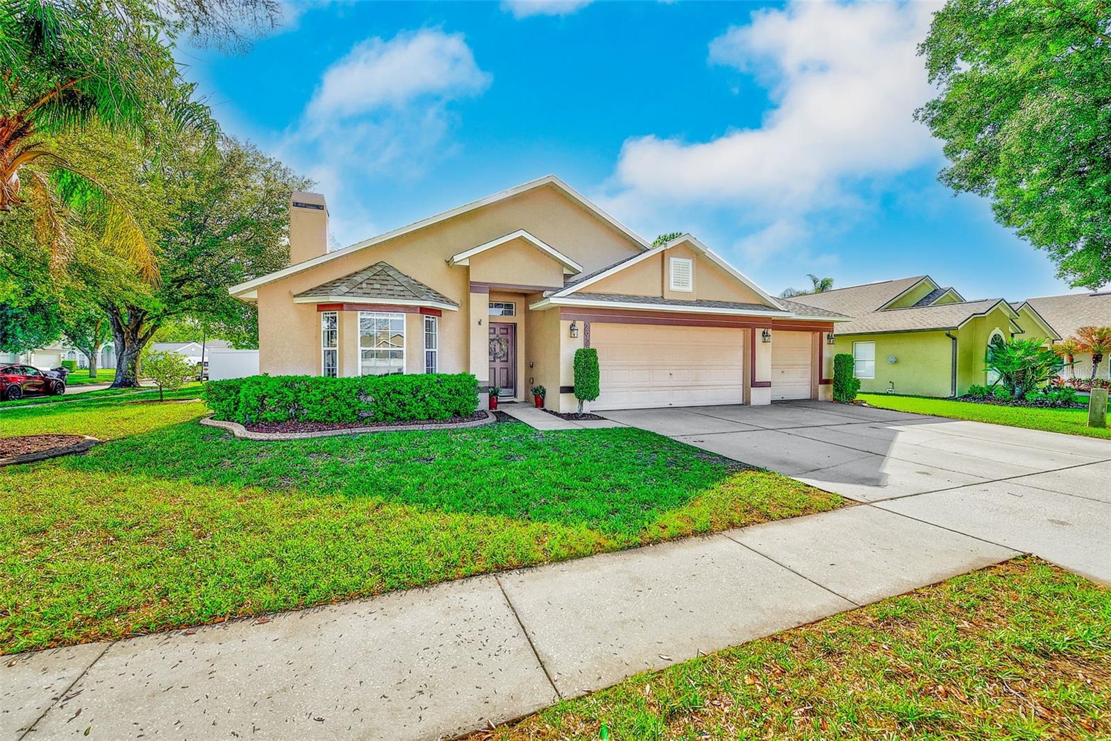 Image 36 of 52 For 2927 Hickory Grove Drive