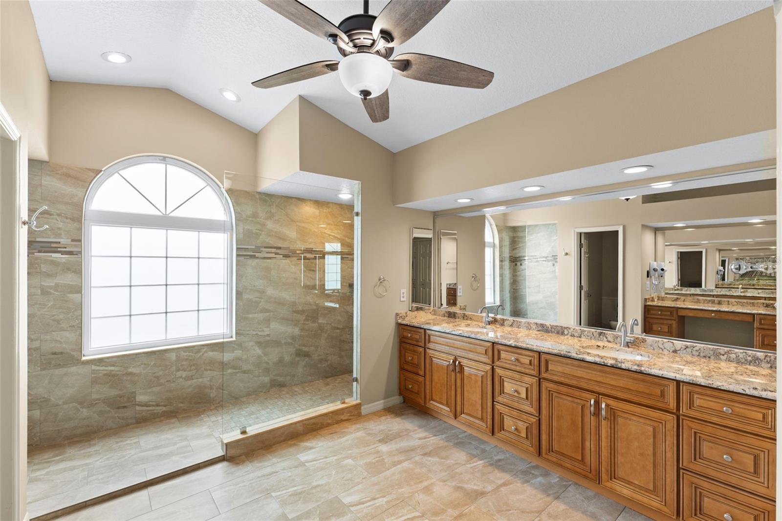 Image 31 of 56 For 2686 Scobee Drive