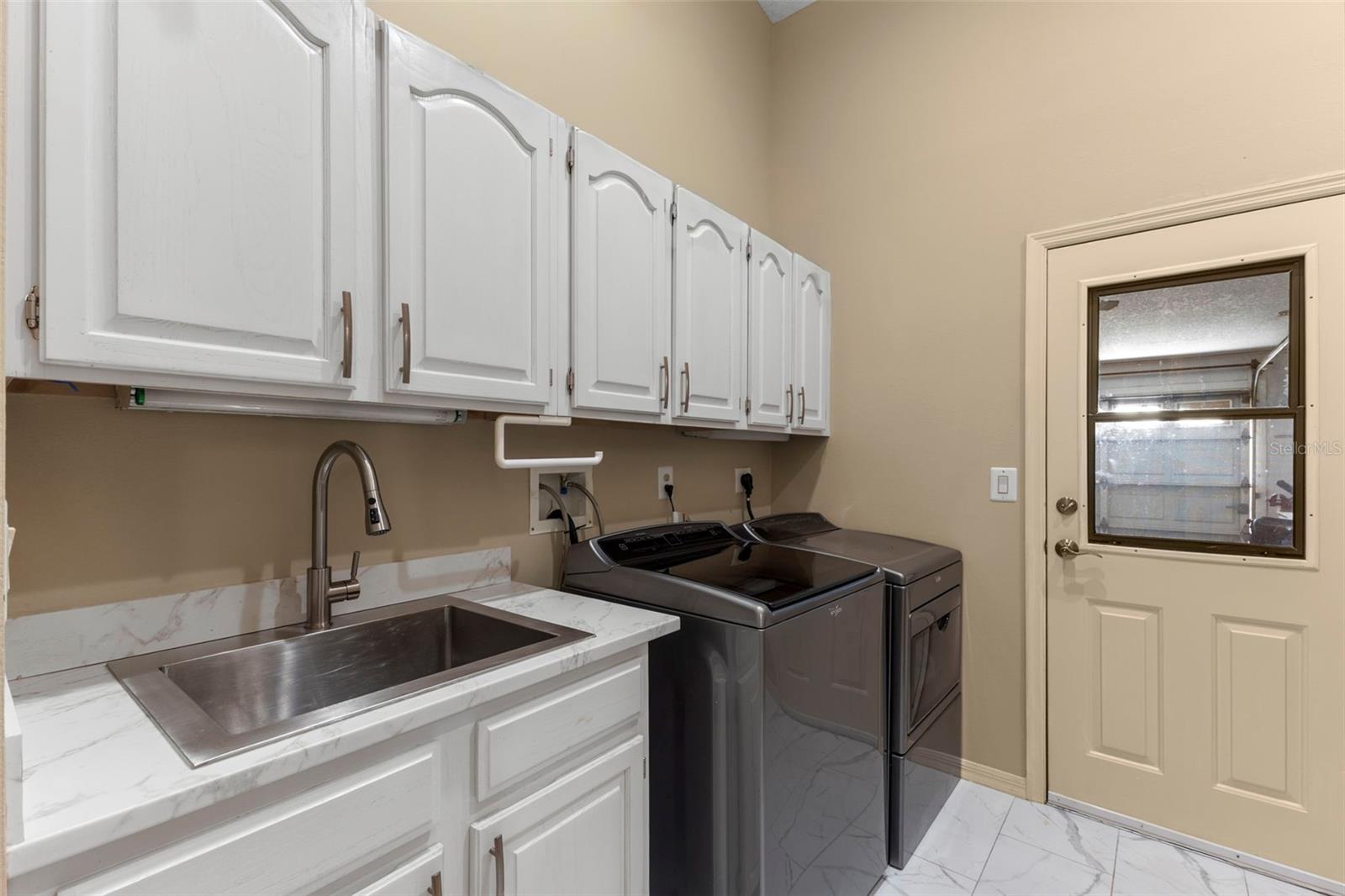 Image 39 of 56 For 2686 Scobee Drive