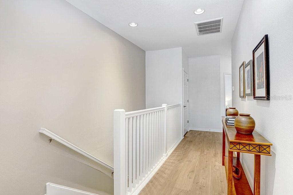 Image 17 of 45 For 11404 Crowned Sparrow Lane