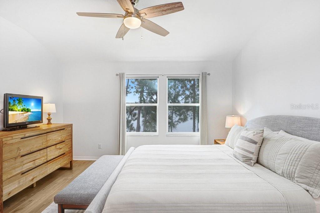 Image 20 of 45 For 11404 Crowned Sparrow Lane