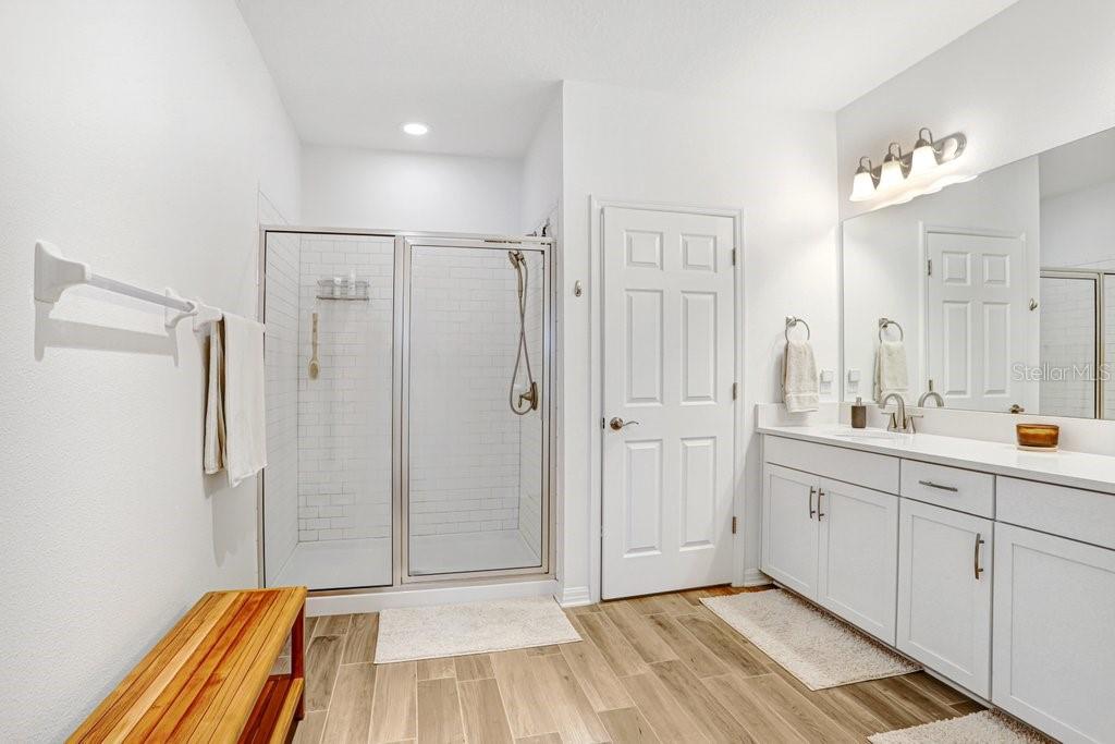 Image 23 of 45 For 11404 Crowned Sparrow Lane