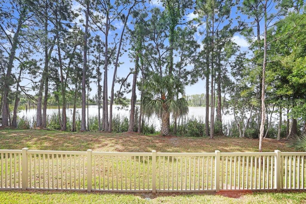 Image 33 of 45 For 11404 Crowned Sparrow Lane