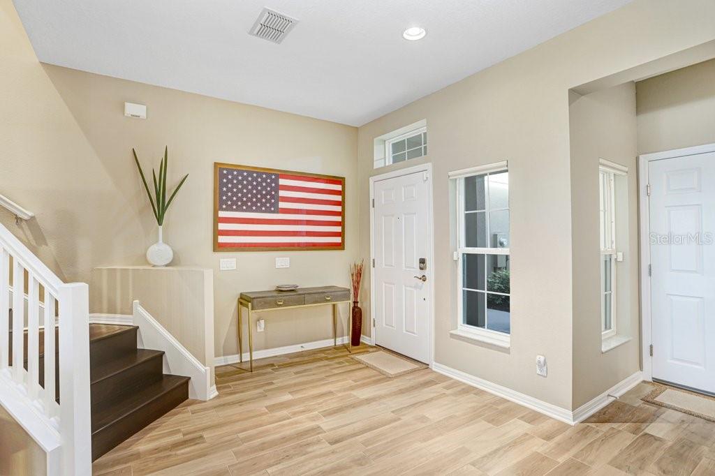 Image 6 of 45 For 11404 Crowned Sparrow Lane