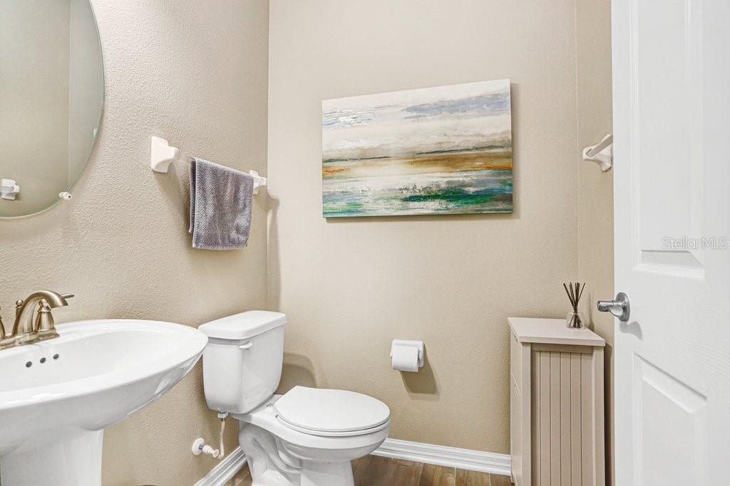 Image 7 of 45 For 11404 Crowned Sparrow Lane