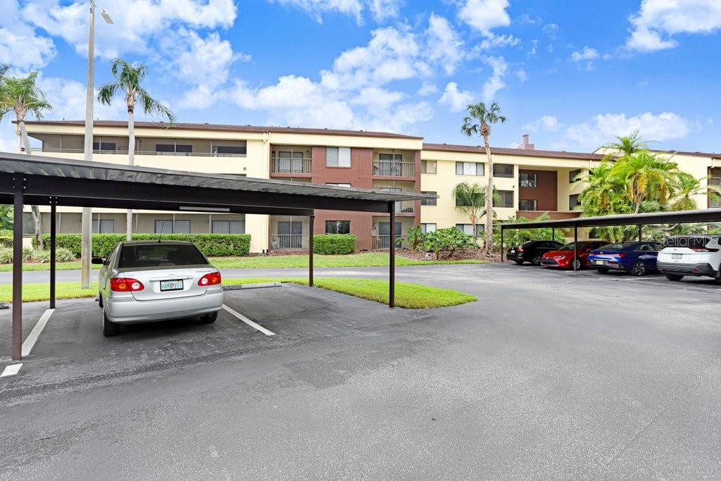 Image 32 of 51 For 13602 Village Drive 1205