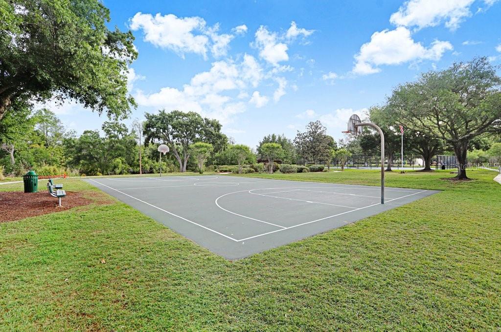 Image 39 of 51 For 13602 Village Drive 1205