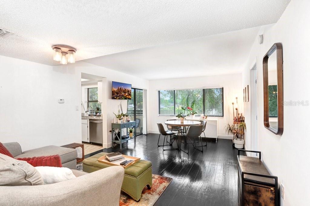 Image 5 of 51 For 13602 Village Drive 1205