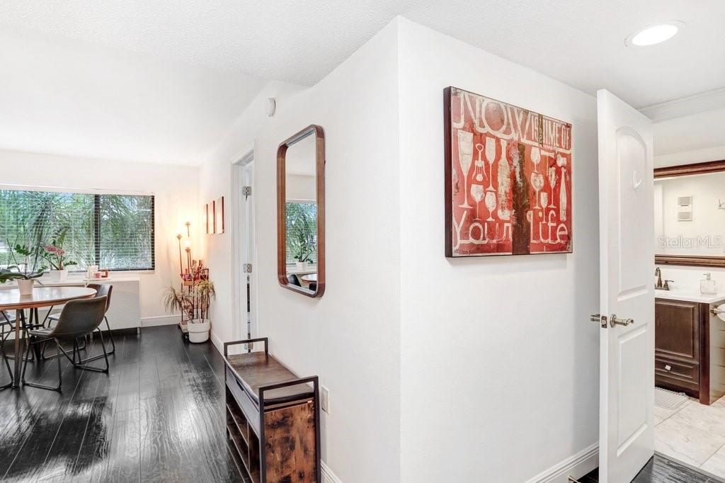 Image 6 of 51 For 13602 Village Drive 1205