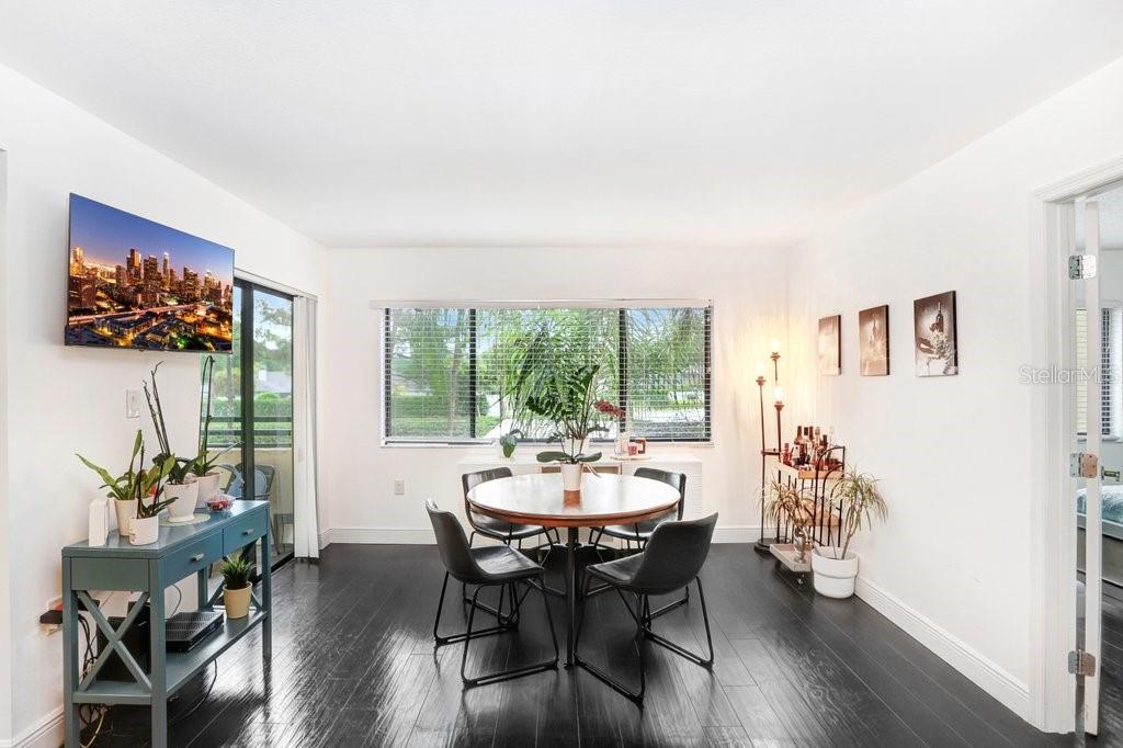 Image 9 of 51 For 13602 Village Drive 1205