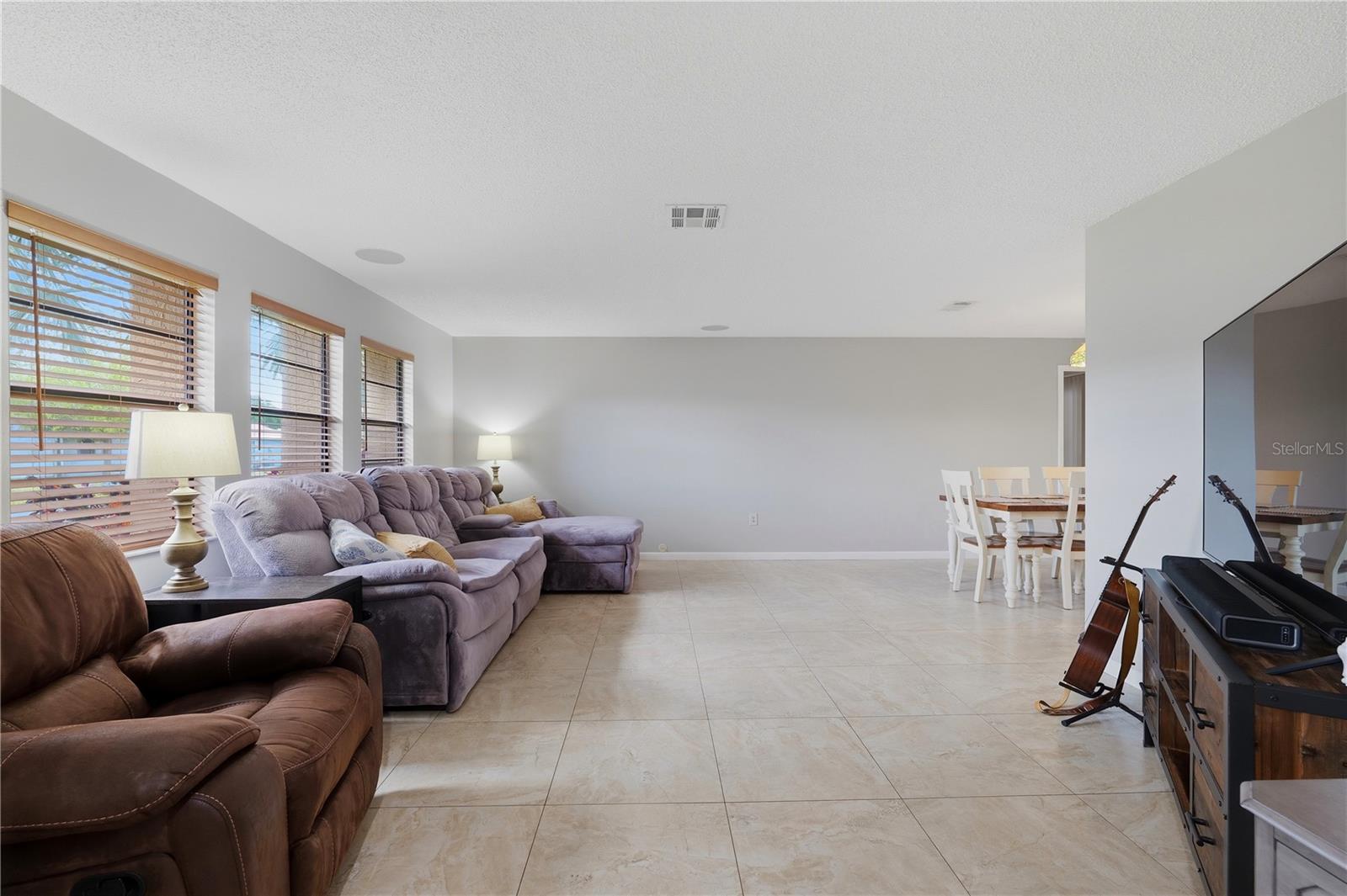 Image 10 of 36 For 10062 121st Street