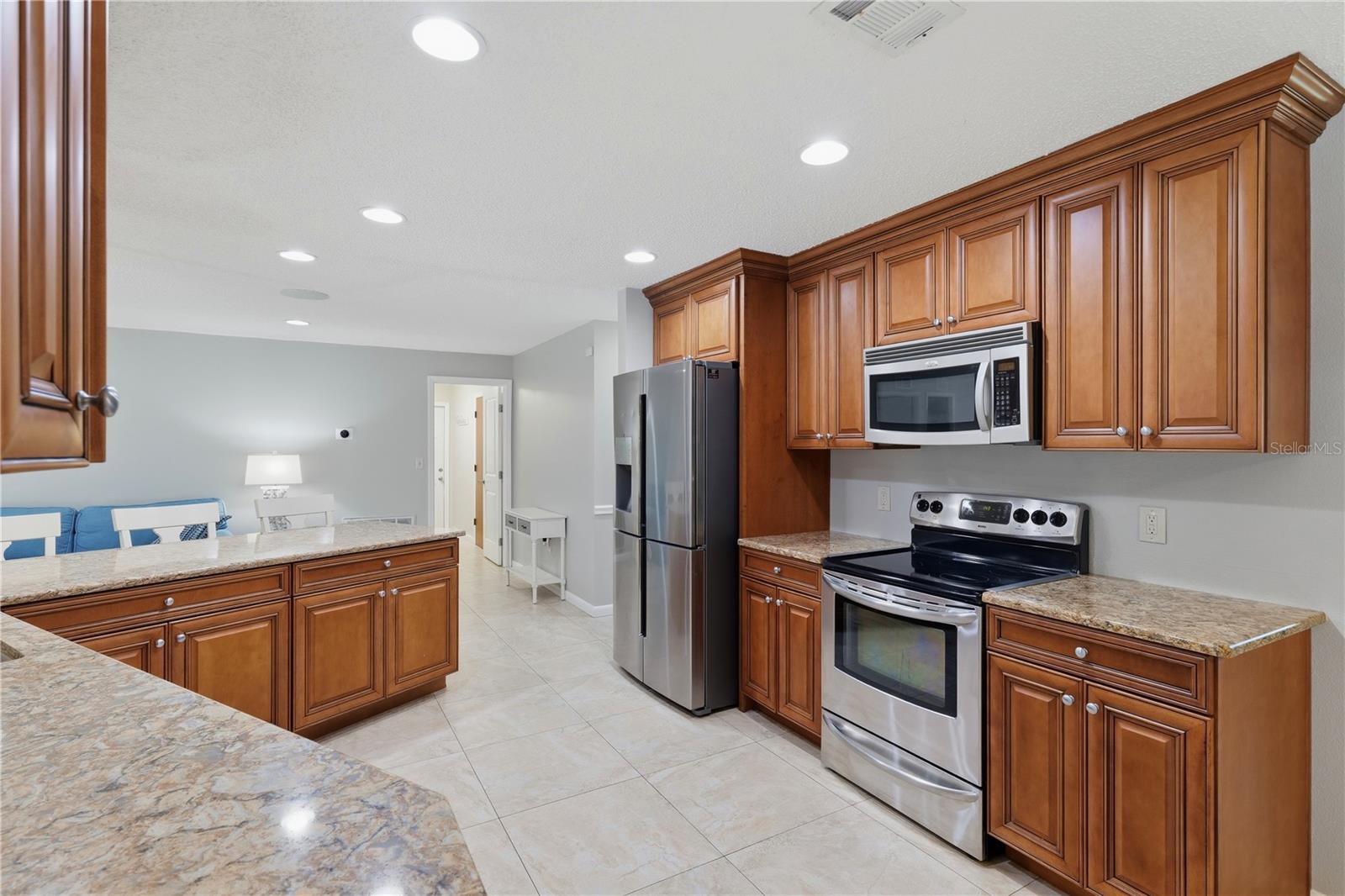 Image 14 of 36 For 10062 121st Street