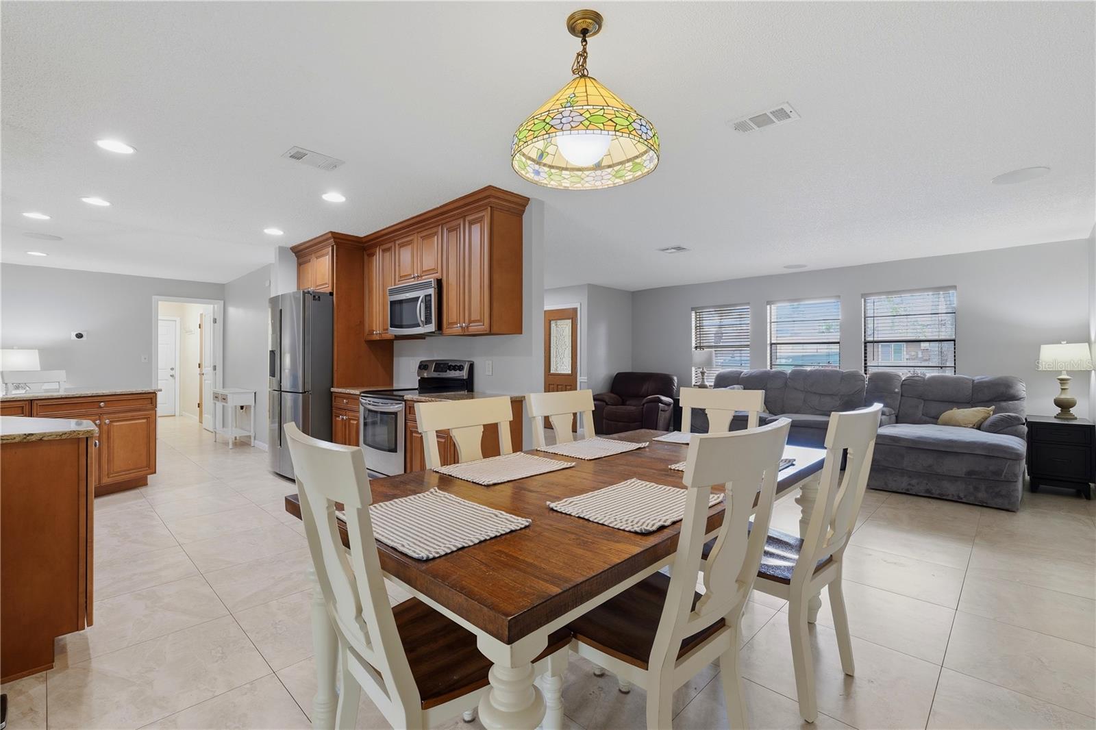 Image 17 of 36 For 10062 121st Street