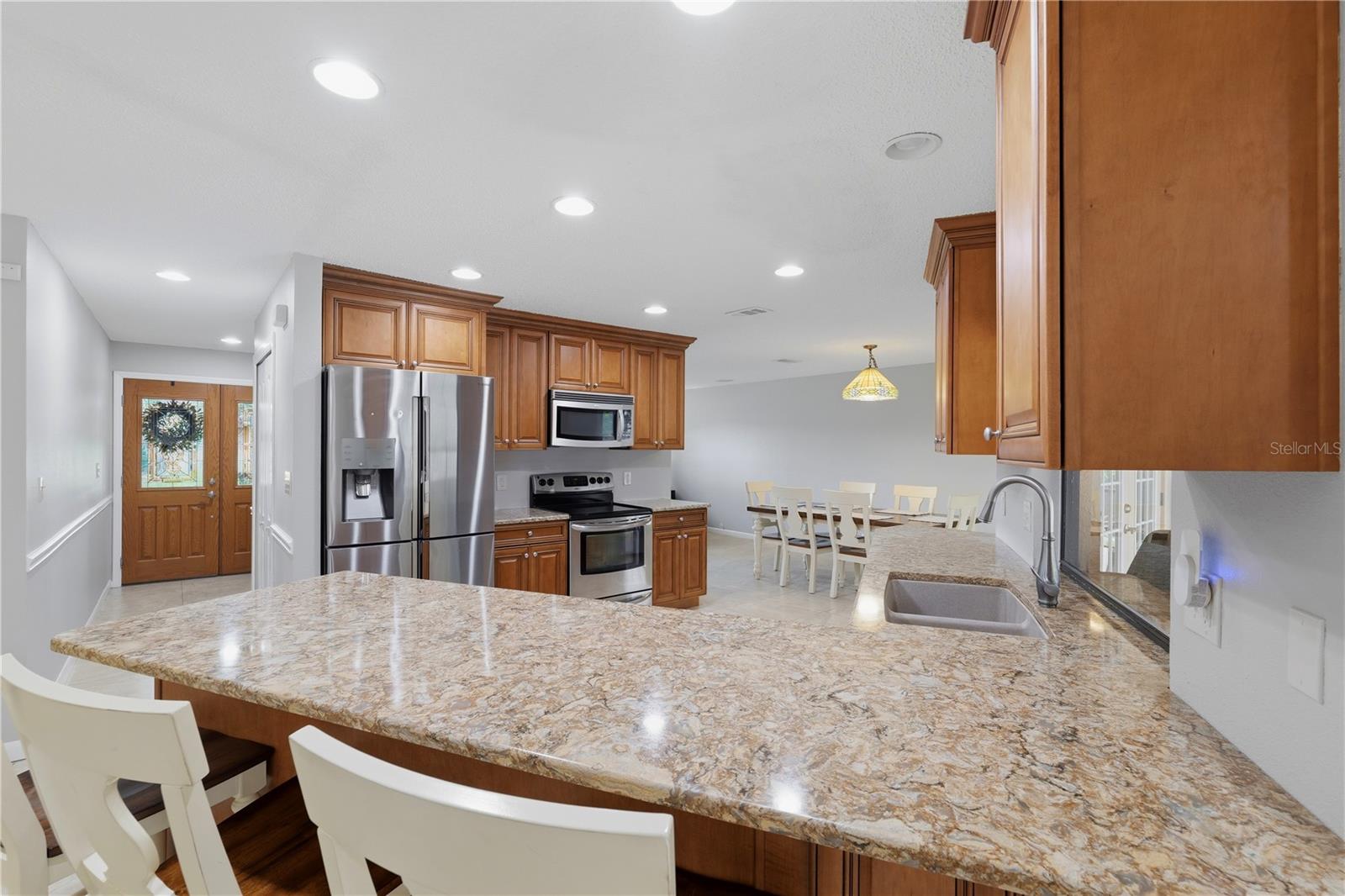 Image 7 of 36 For 10062 121st Street