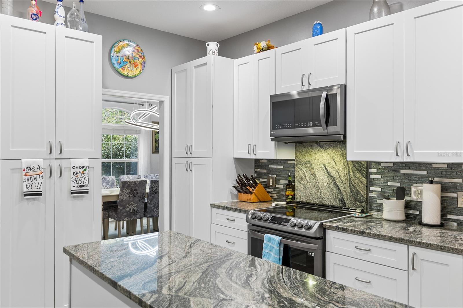 Image 15 of 44 For 20130 95th Street