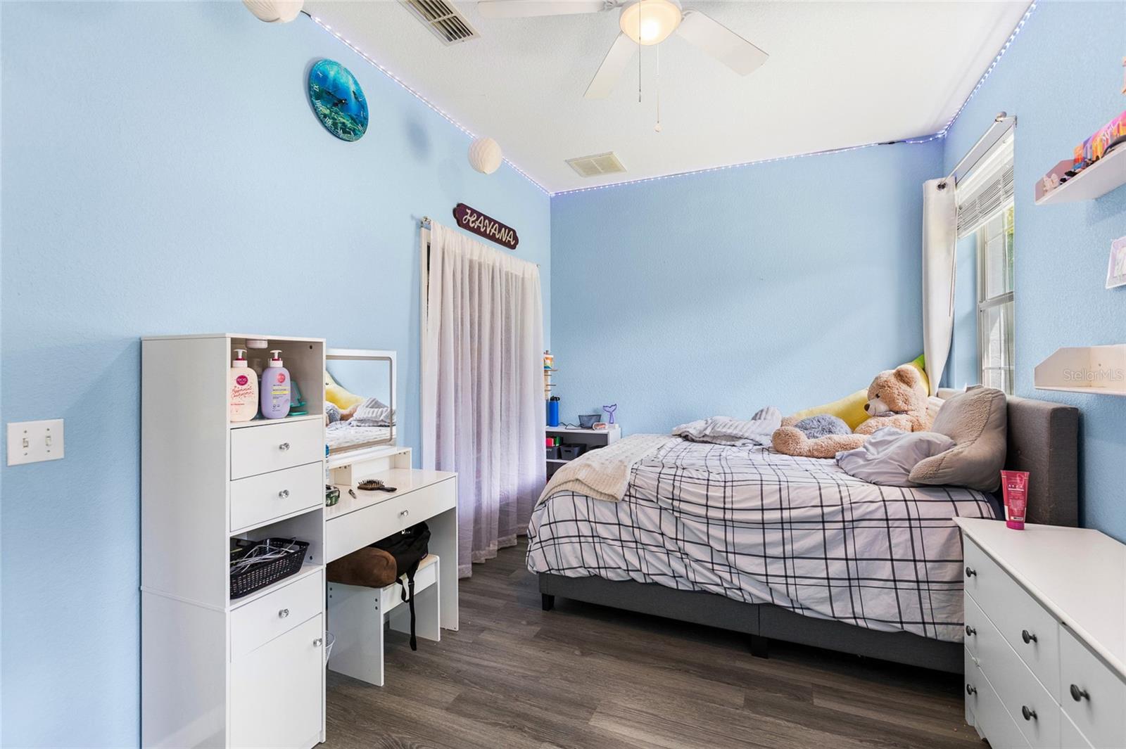 Image 25 of 44 For 20130 95th Street