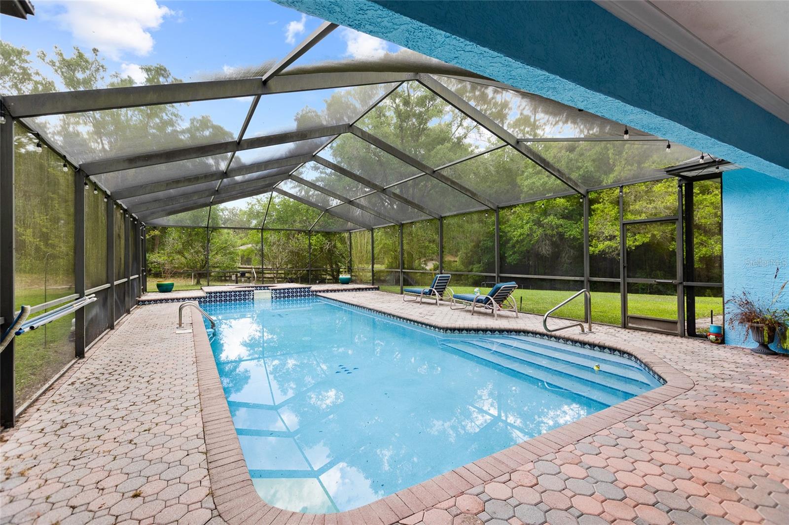 Image 37 of 44 For 20130 95th Street