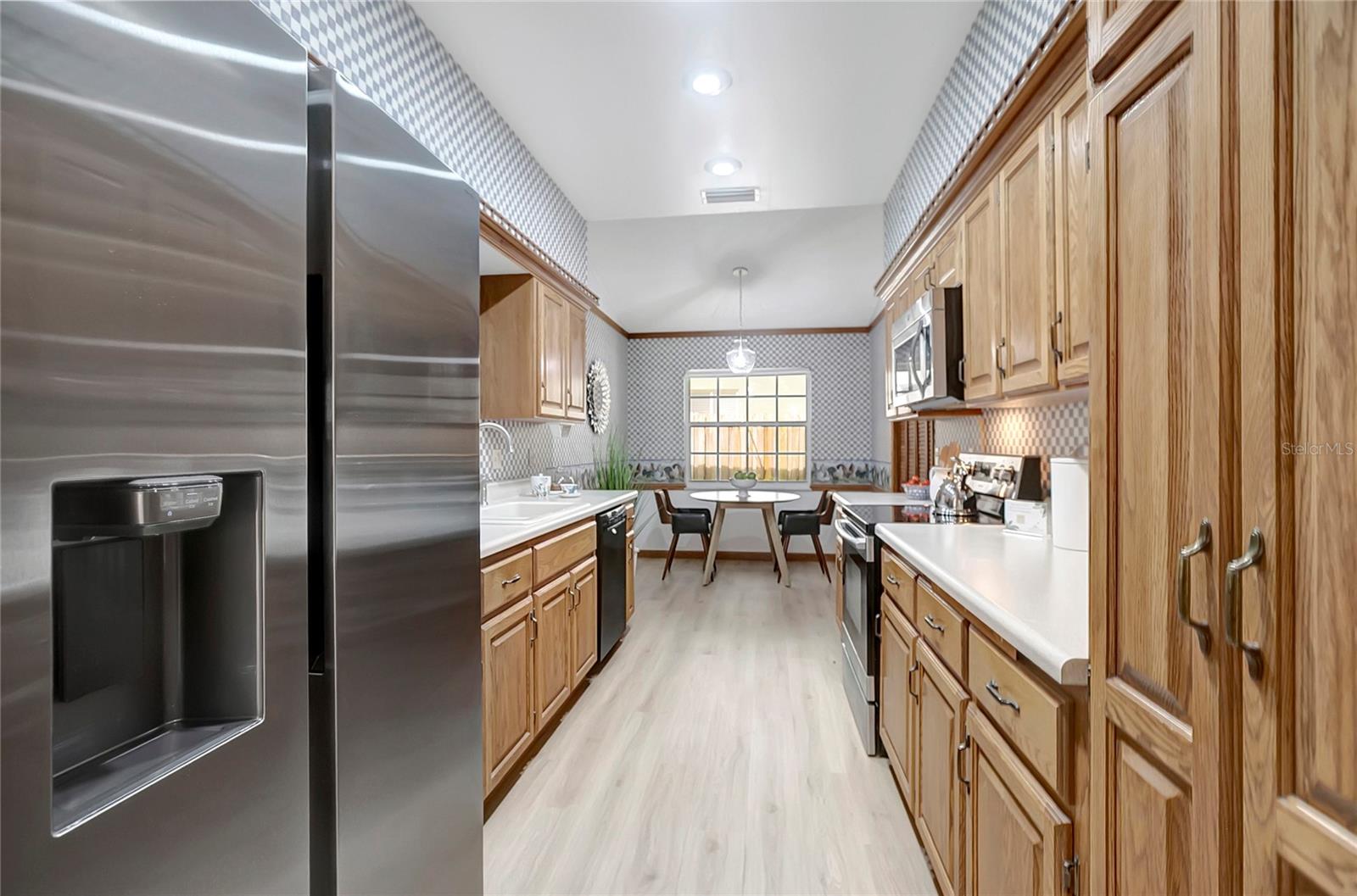 Image 14 of 46 For 11326 81st Place