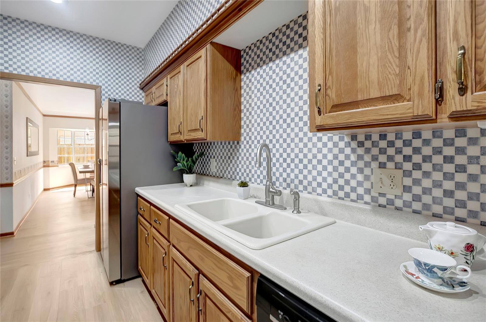 Image 18 of 46 For 11326 81st Place