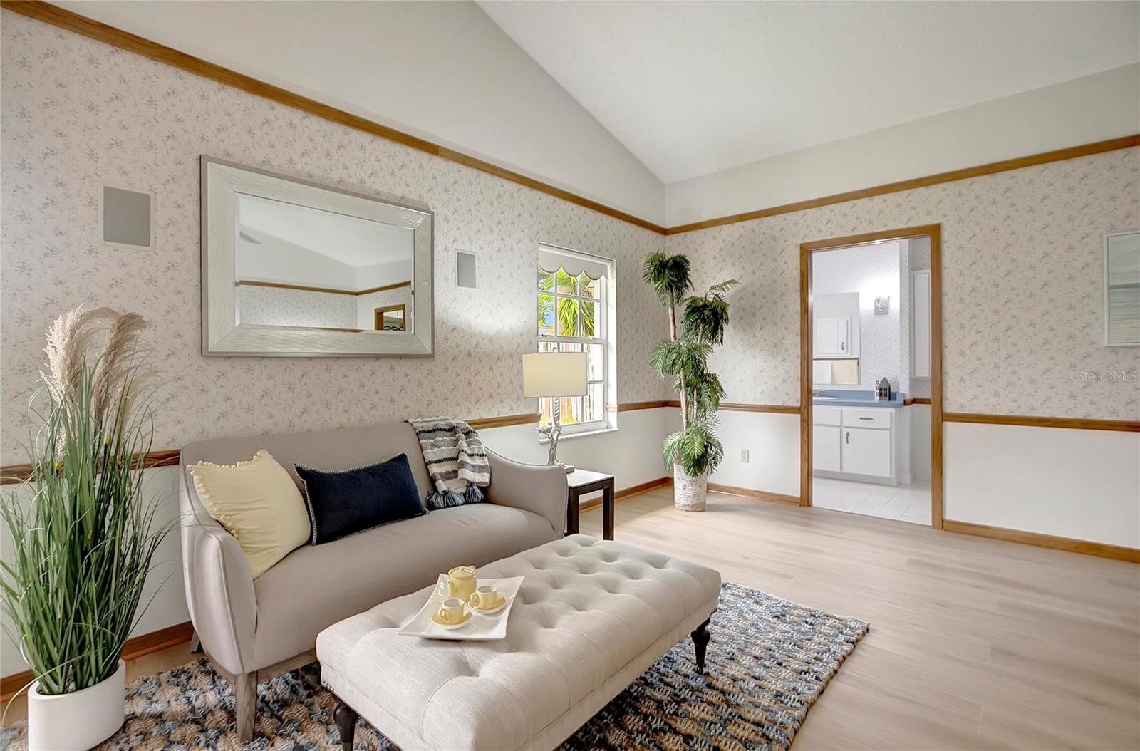 Image 27 of 46 For 11326 81st Place