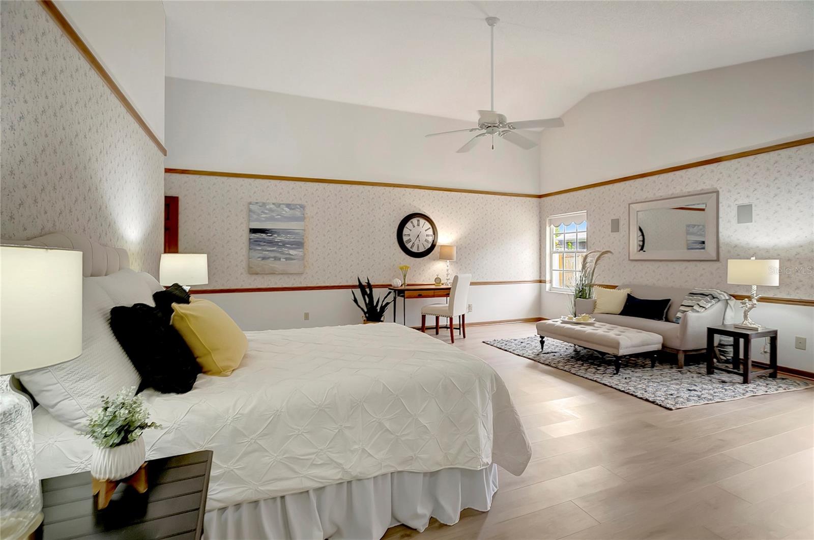 Image 30 of 46 For 11326 81st Place