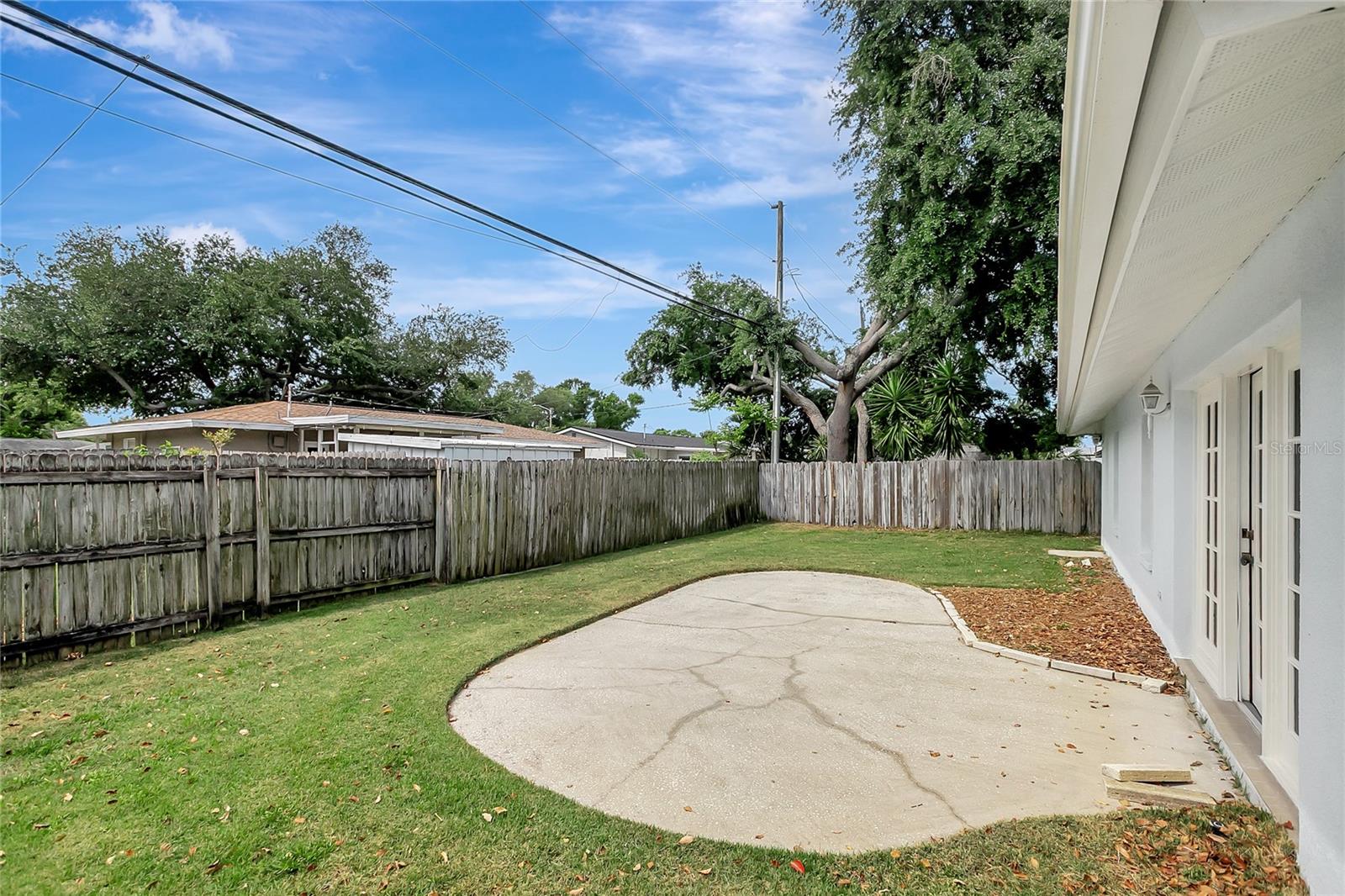 Image 43 of 46 For 11326 81st Place