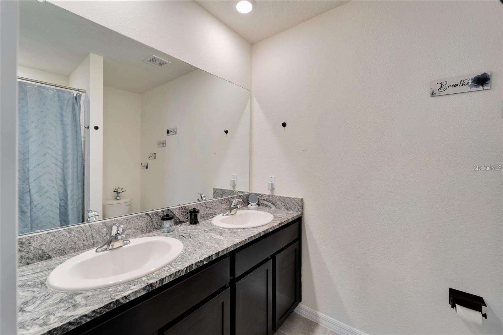 Image 11 of 16 For 17040 Wave Tressle Place