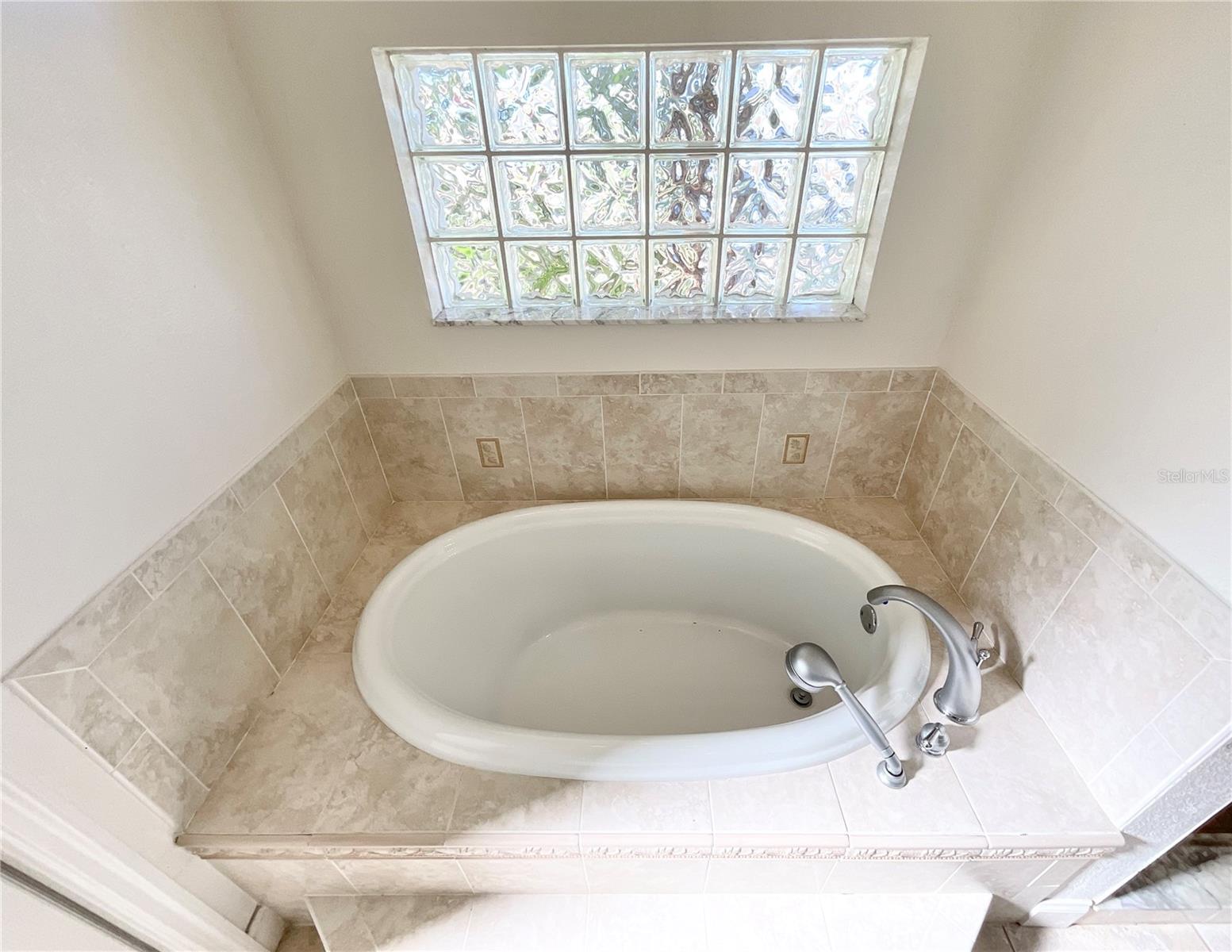 Image 13 of 28 For 1828 Osprey Lane