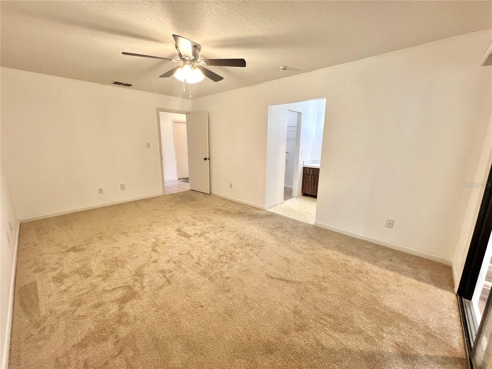 Image 9 of 19 For 17 Jamaica Street