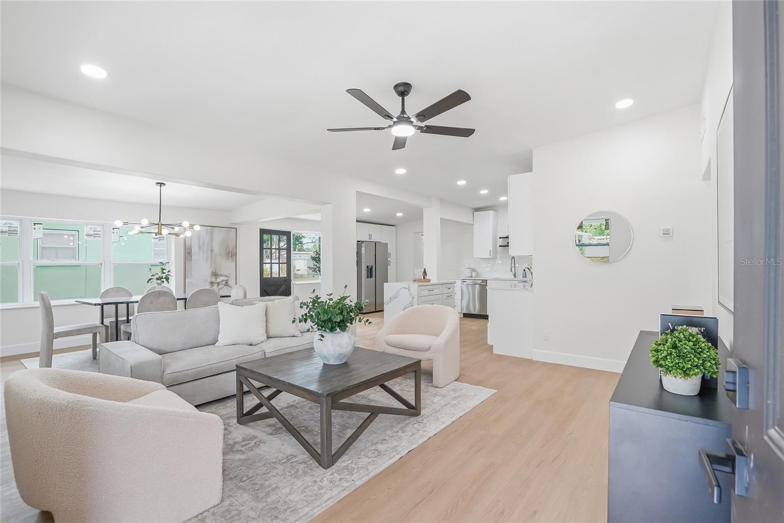 Listing photo id 1 for 4329 12th Avenue N