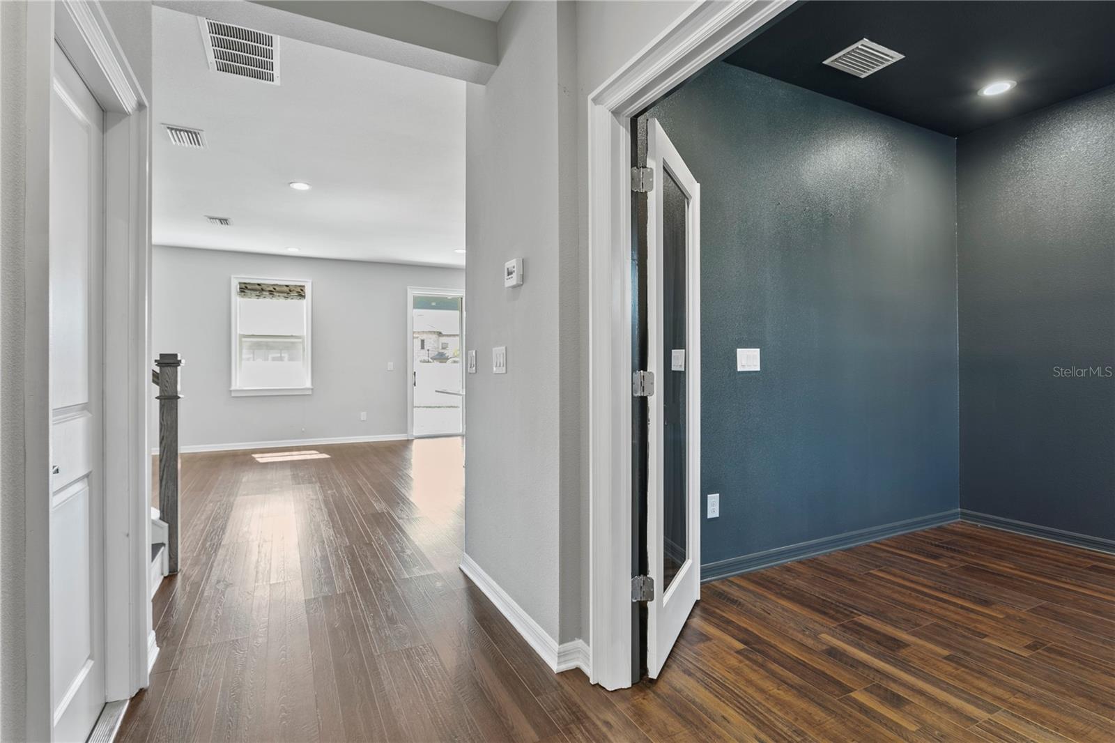 Image 2 of 32 For 1221 Montgomery Bell Road