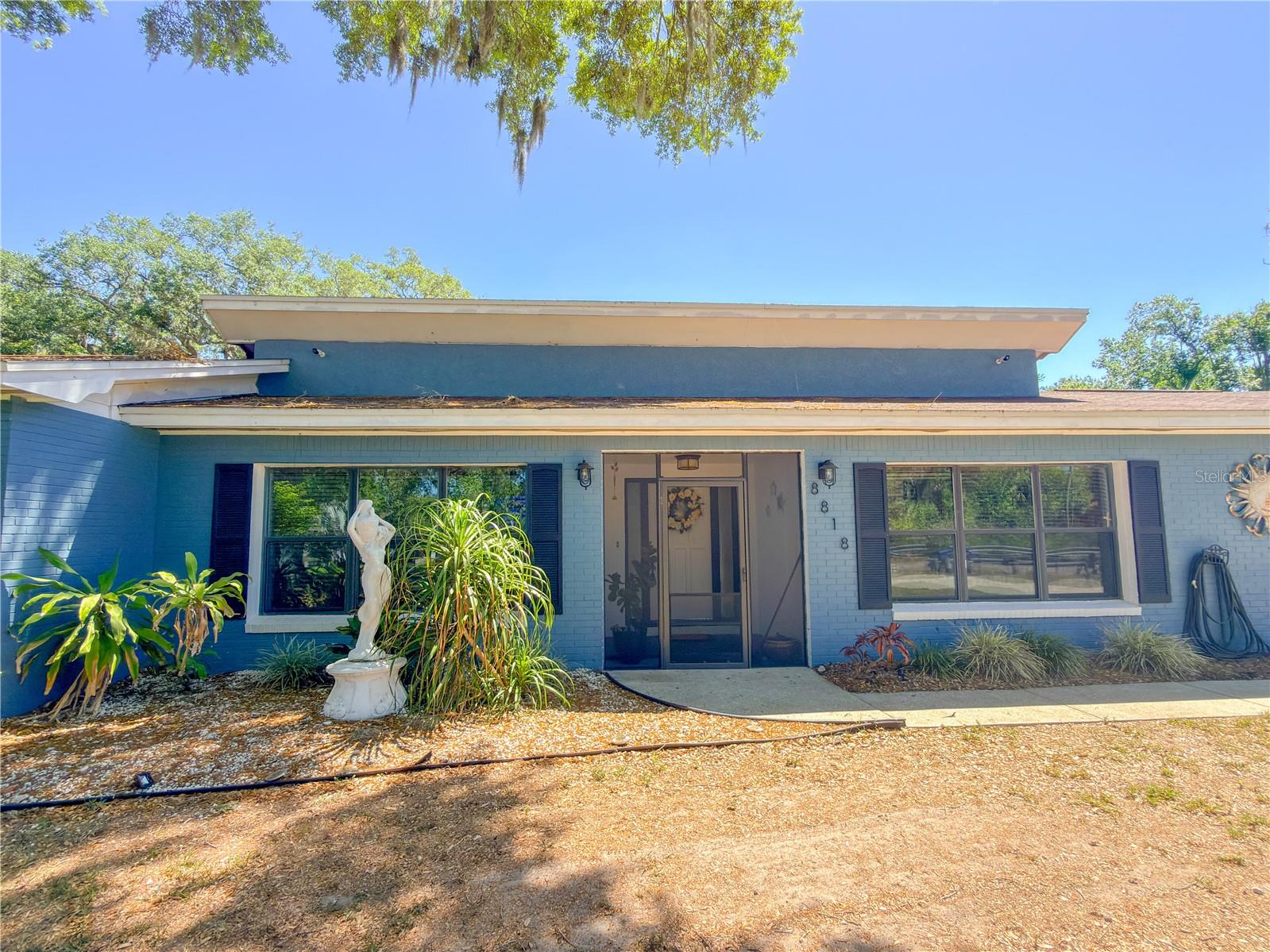 Listing photo id 1 for 8818 Mathog Road