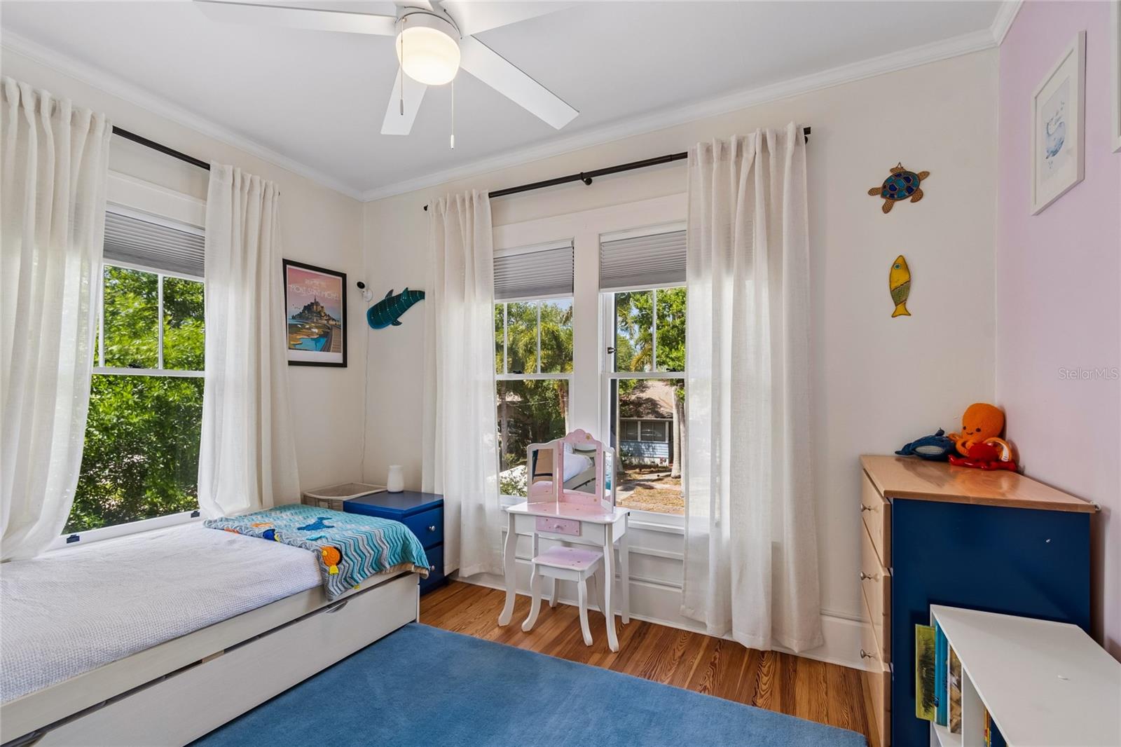 Listing photo id 33 for 1126 16th Avenue N