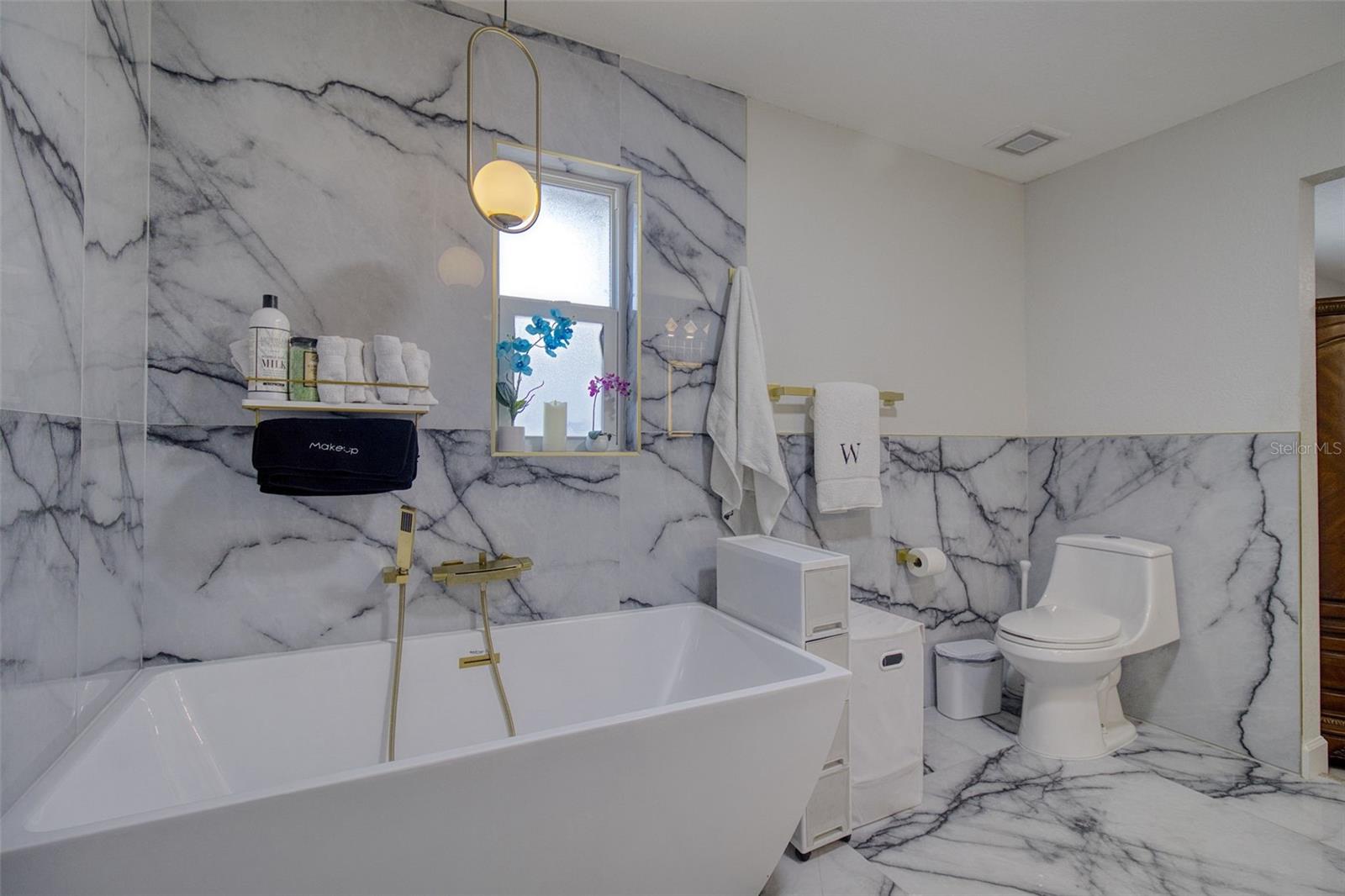 Image 23 of 58 For 1871 Del Robles Terrace