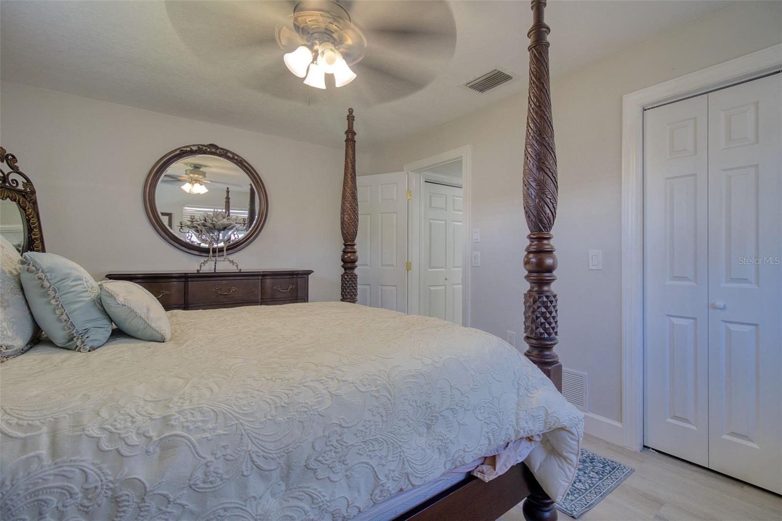 Image 29 of 58 For 1871 Del Robles Terrace