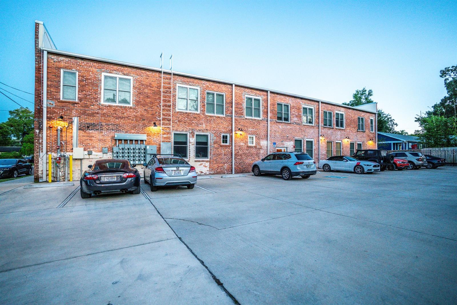 Image 25 of 25 For 3108 Jefferson Street 210