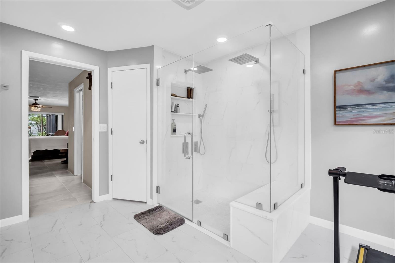 Listing photo id 33 for 1504 Ridge Top Way