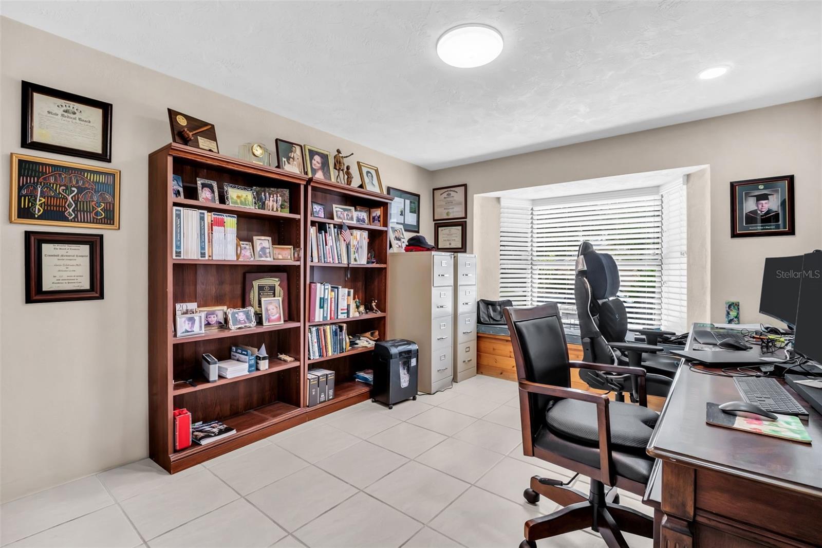 Listing photo id 38 for 1504 Ridge Top Way