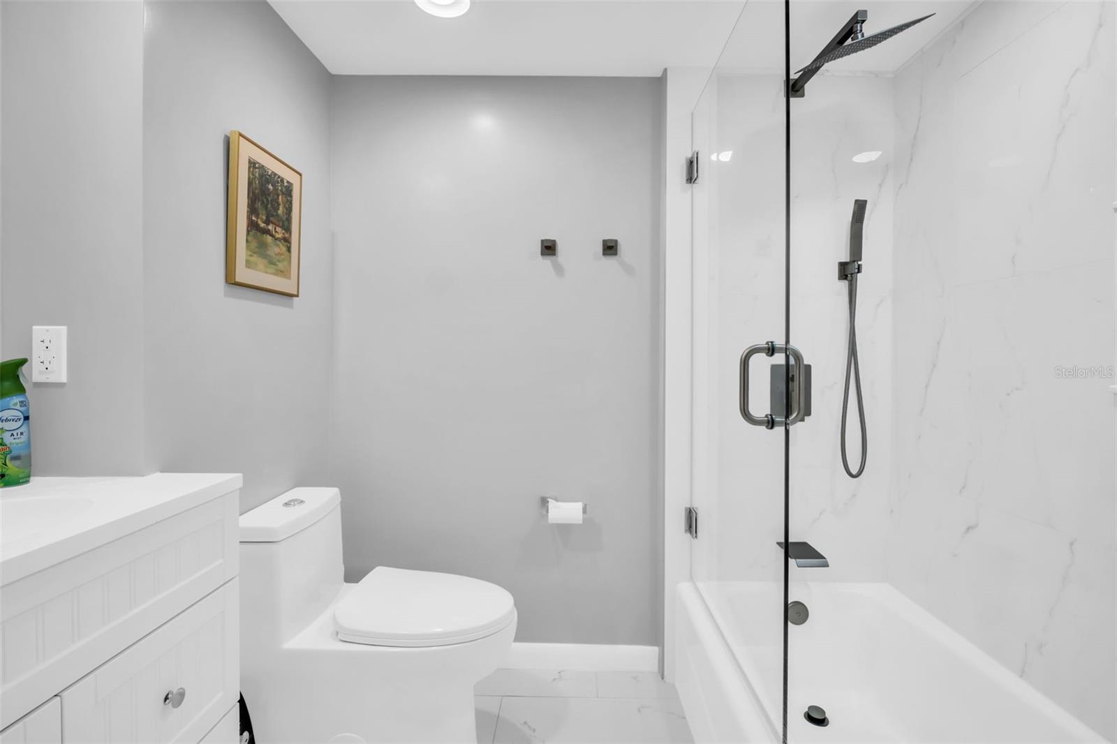 Listing photo id 50 for 1504 Ridge Top Way