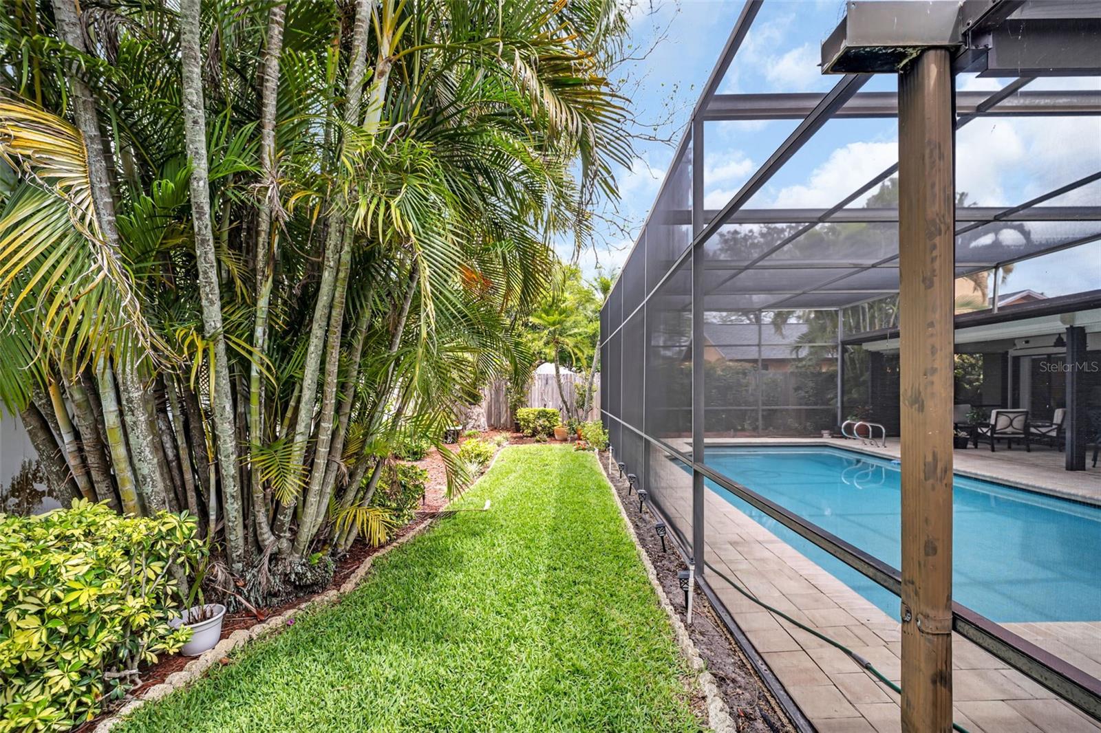 Listing photo id 62 for 1504 Ridge Top Way