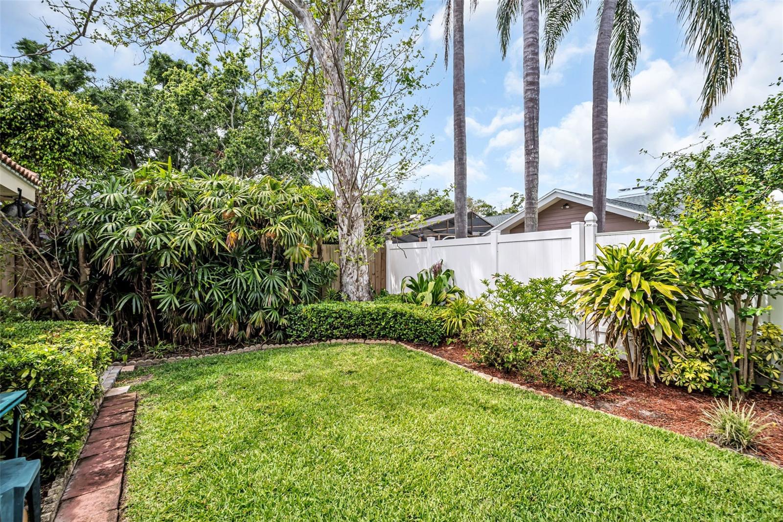 Listing photo id 63 for 1504 Ridge Top Way