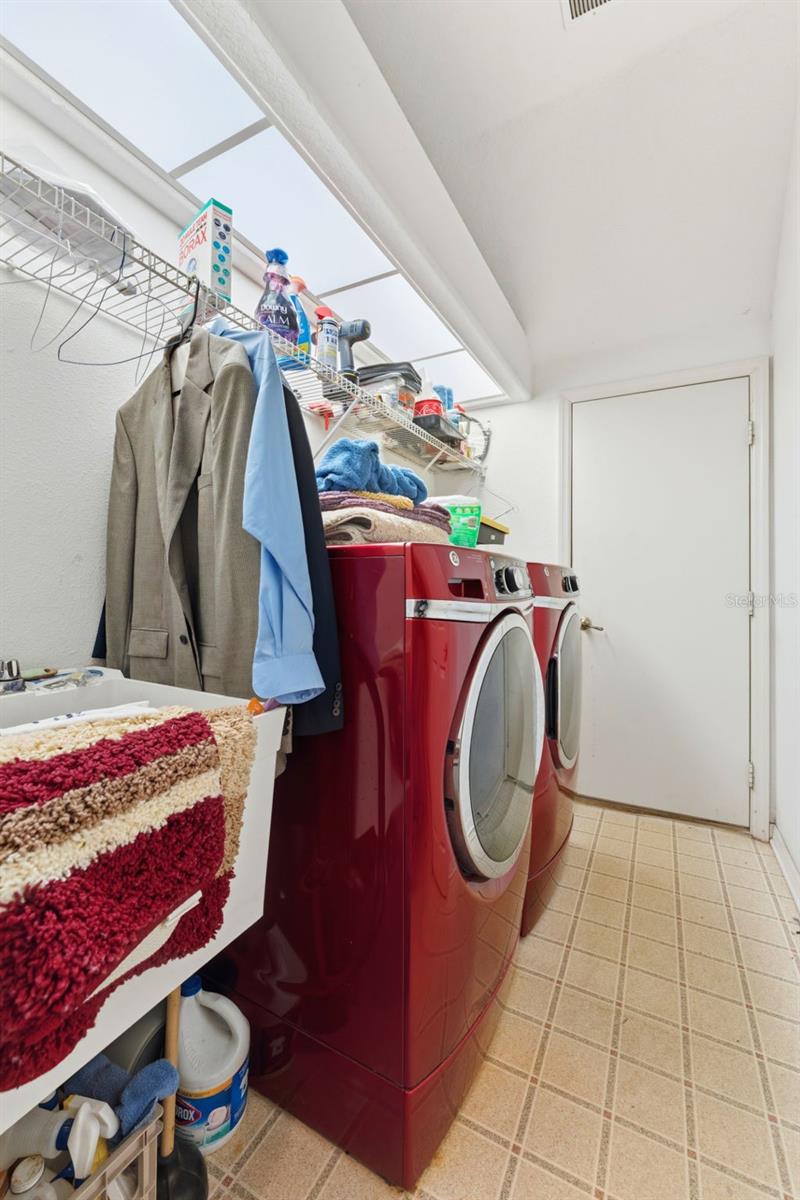 Image 41 of 60 For 6343 Country Club Road