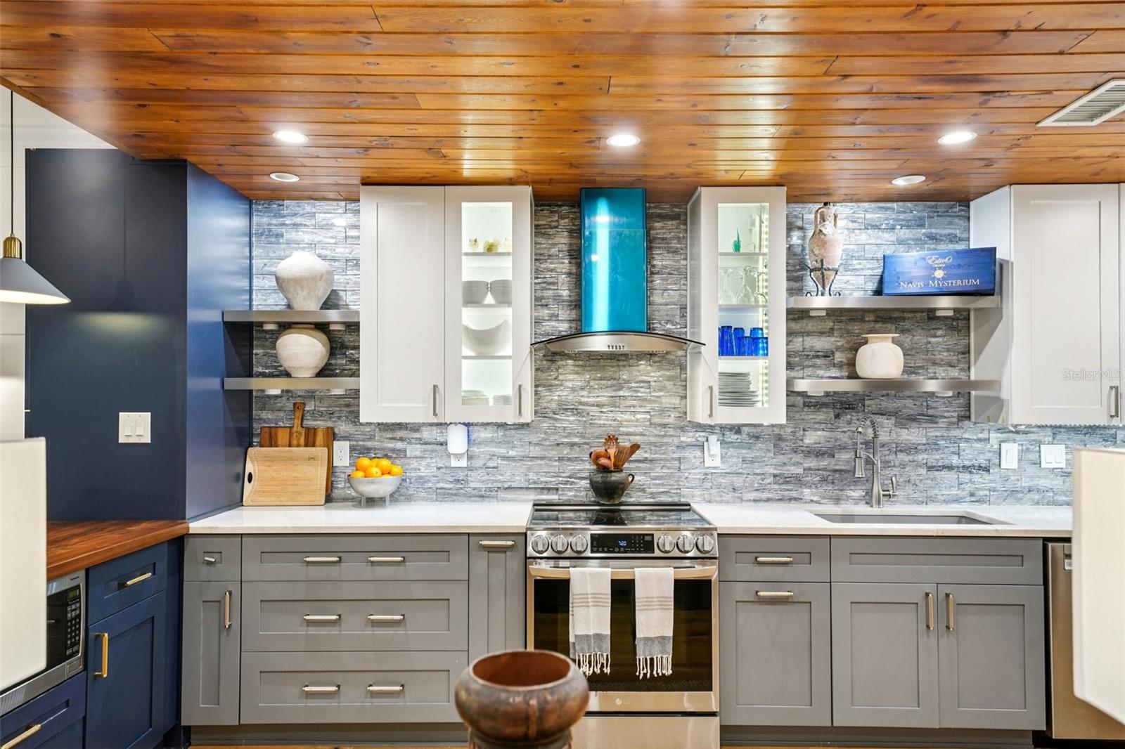 Image 24 of 68 For 2507 Crowder Lane 2507