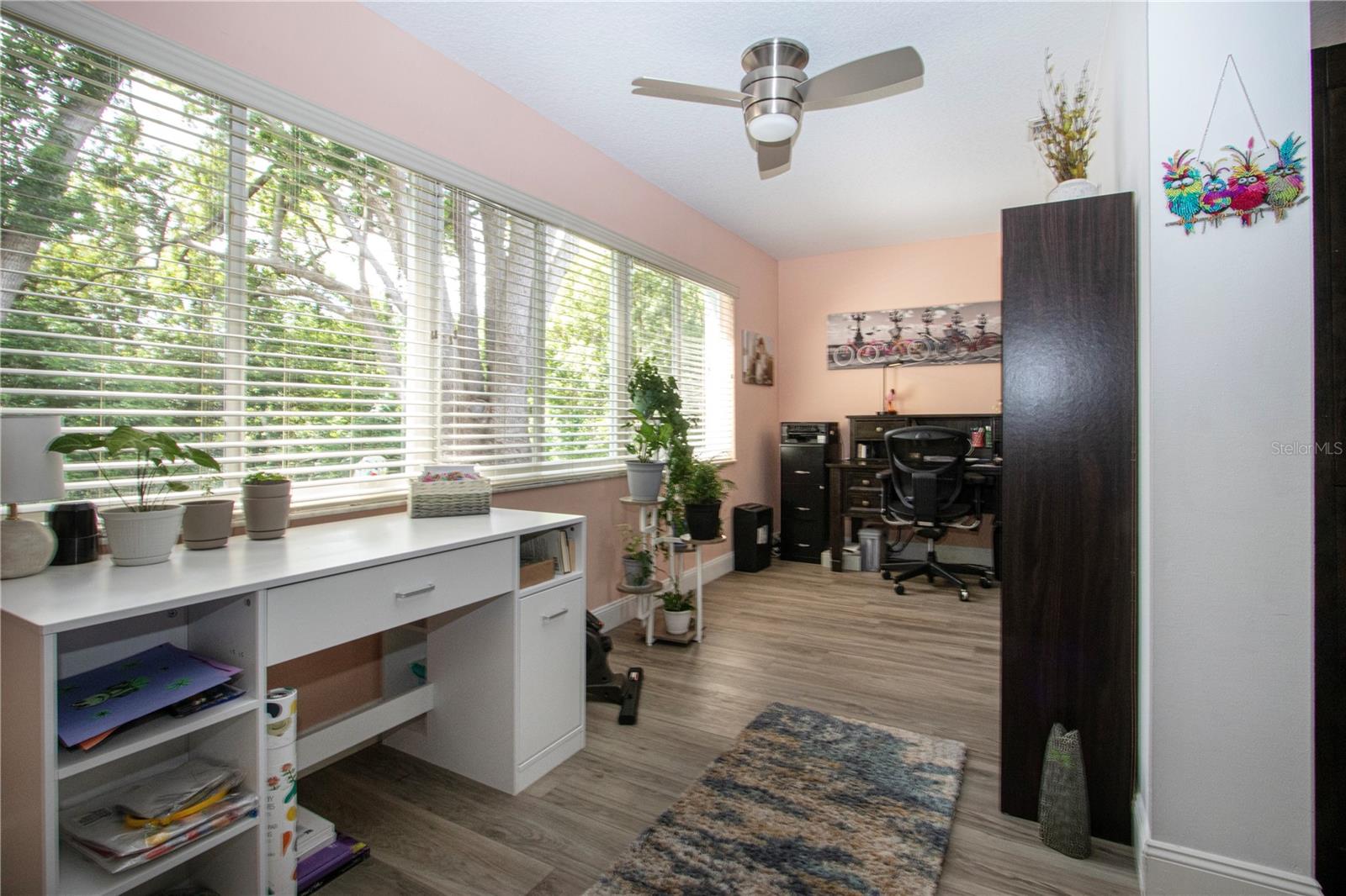 Image 12 of 39 For 505 Finsbury Circle A