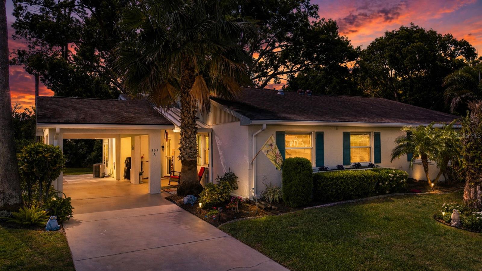 Image 2 of 39 For 505 Finsbury Circle A