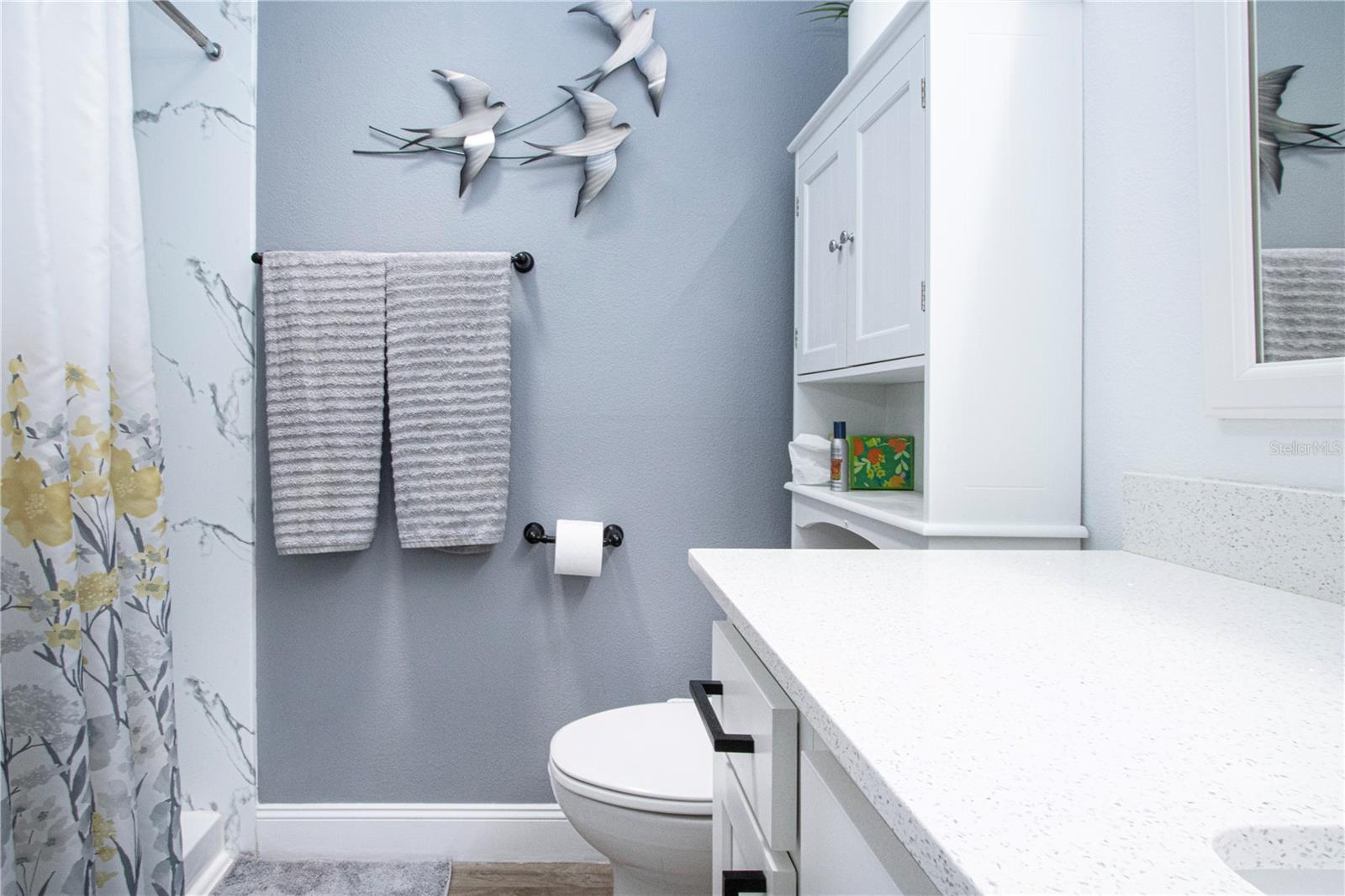 Image 28 of 39 For 505 Finsbury Circle A