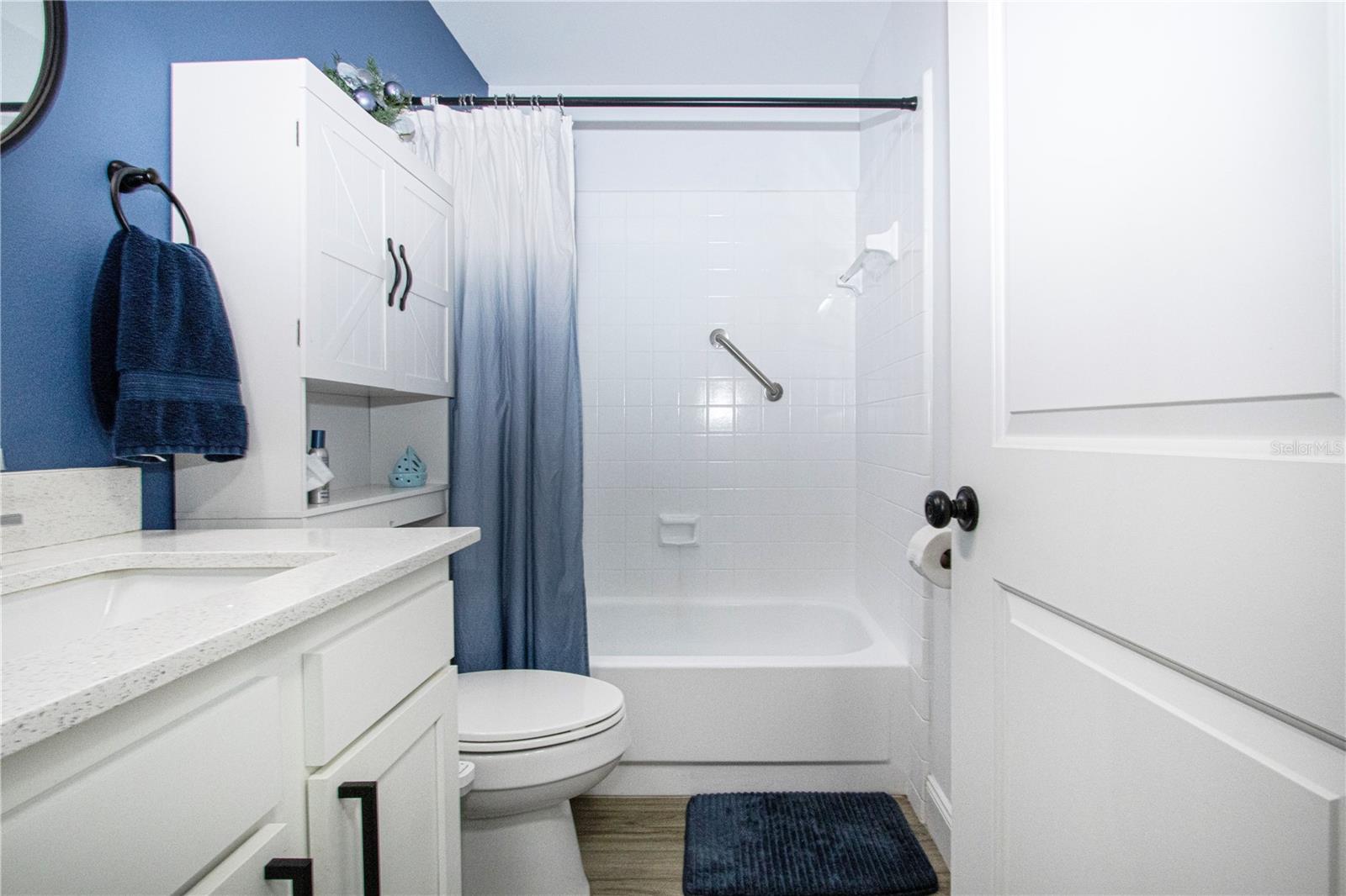 Image 32 of 39 For 505 Finsbury Circle A