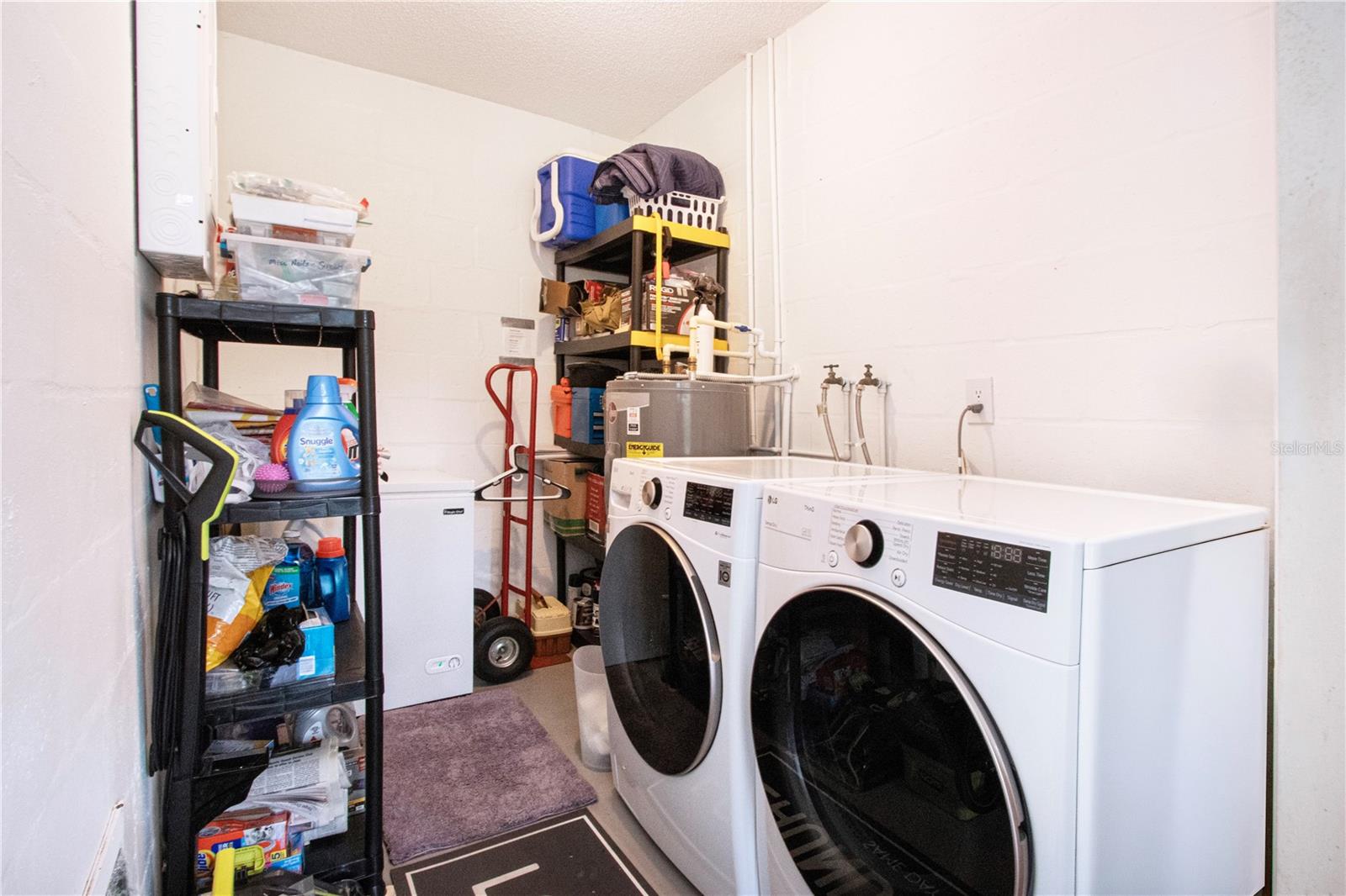 Image 36 of 39 For 505 Finsbury Circle A